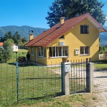 Vikendica Doljancic Сasa de vacaciones